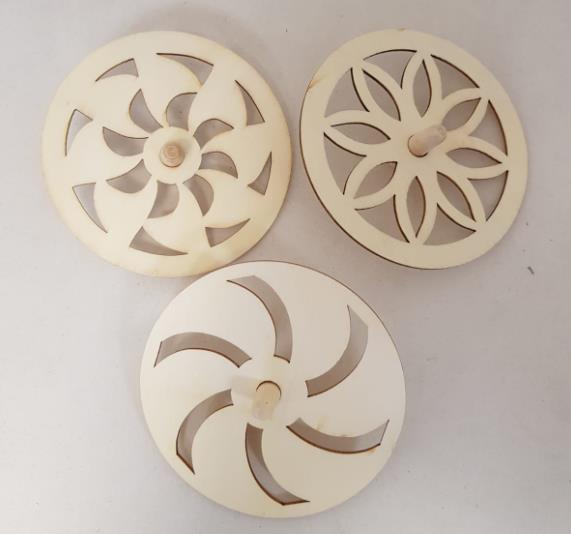 Spining top 9.5 cm(3.74in) mix 5 desgins in big bag